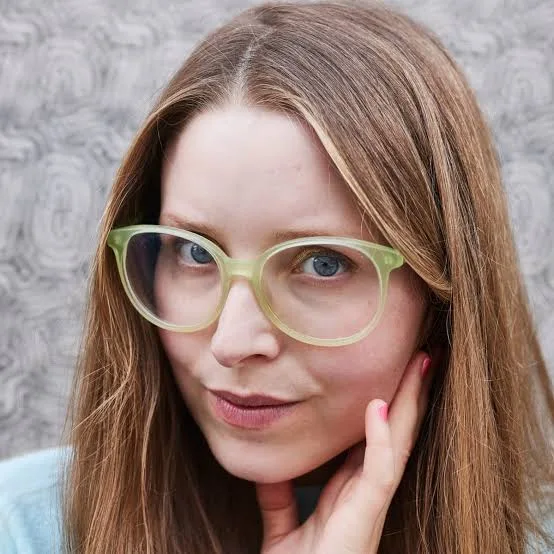 Jessie Cave - Biography