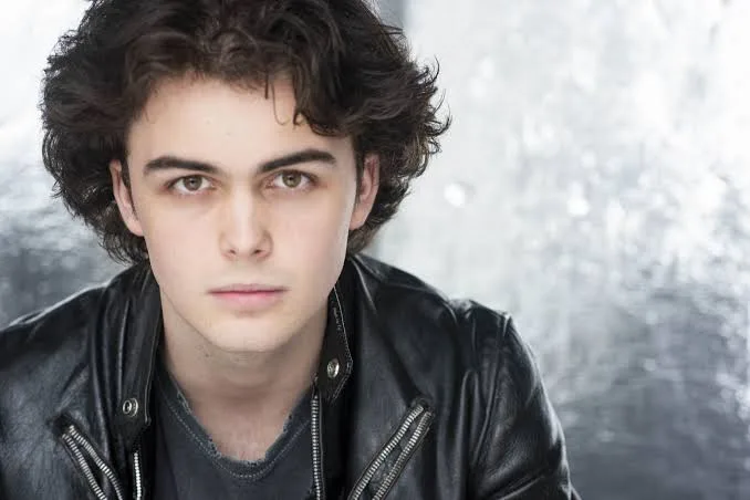 Maclean Fish Biography: Girlfriend, Age, Parents, Height, Net Worth, Siblings, Movies, Family, Films