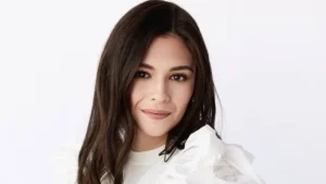 Nicole Maines