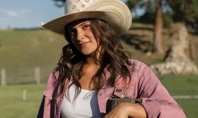 Kathryn Kelly Biography: Boyfriend, Height, Ethnicity, Parents, Instagram, Net Worth, Age, Religion