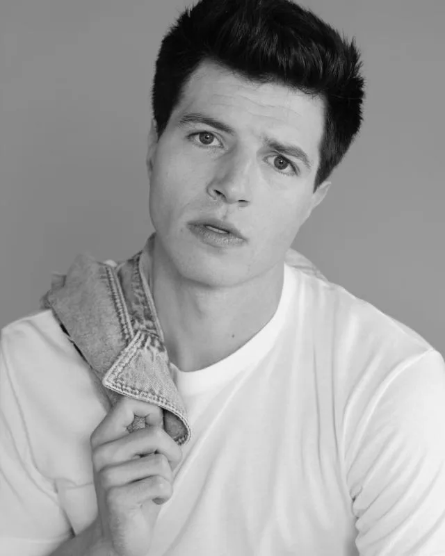 Dylan Flashner - Biography