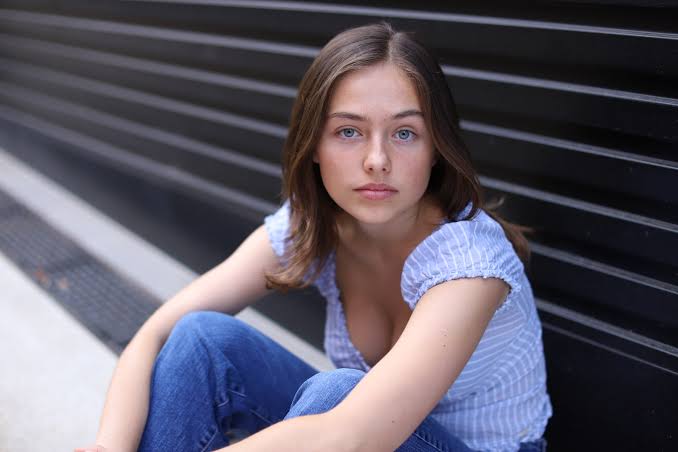 Annabel Wolfe Biography: Net Worth, Parents, TikTok, Siblings, Boyfriend, Movies & TV Shows, Age, Height, Awards