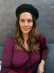 Julia Voth