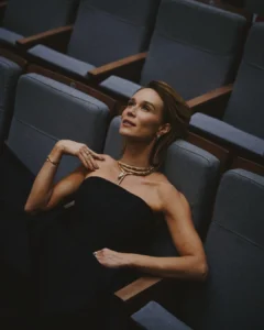 Mariana Ximenes - Biography