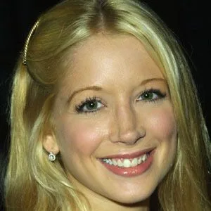 Courtney Peldon - Biography