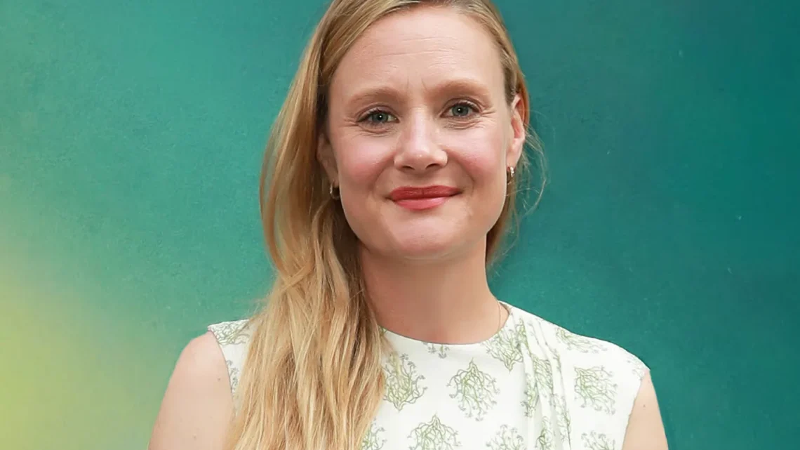 Romola Garai Biography: Age, Husband, Kids, Height, Net Worth, Parents, Movies & TV Shows
