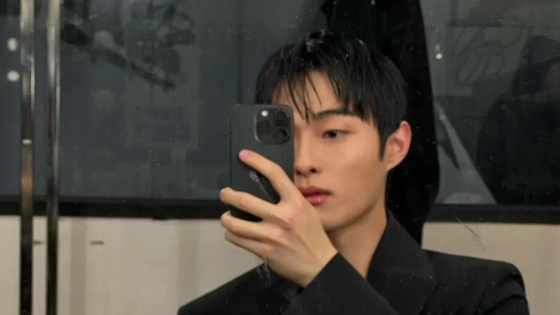 Yoon Chan-young Biography: Films, TV Series, Siblings, Parents, Height, Age, Net Worth, Girlfriend  