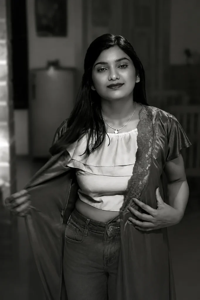 Pallabi Thakur - Biography