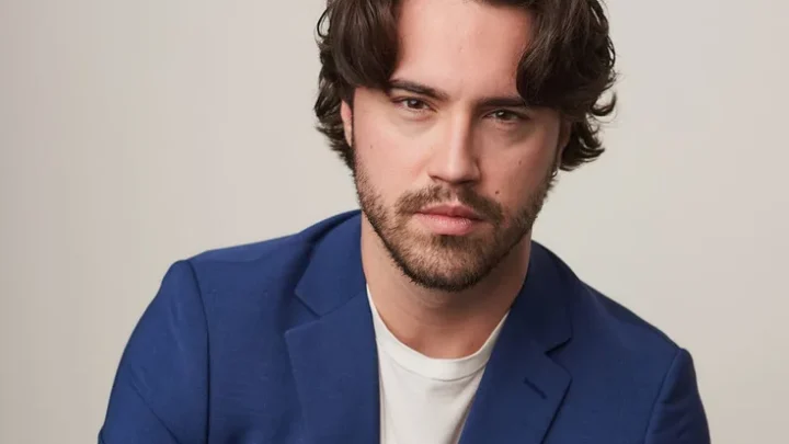 Ryan McCartan Biography: Age, Movies, Wife, Net Worth, Height, Family, Parents
