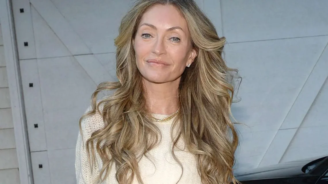 Rebecca Gayheart Biography: Husband, Age, Kids, Height, Net Worth, Parents, Movies & TV Shows, Partner