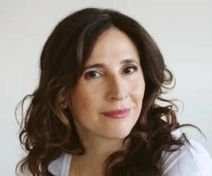 Michaela Watkins