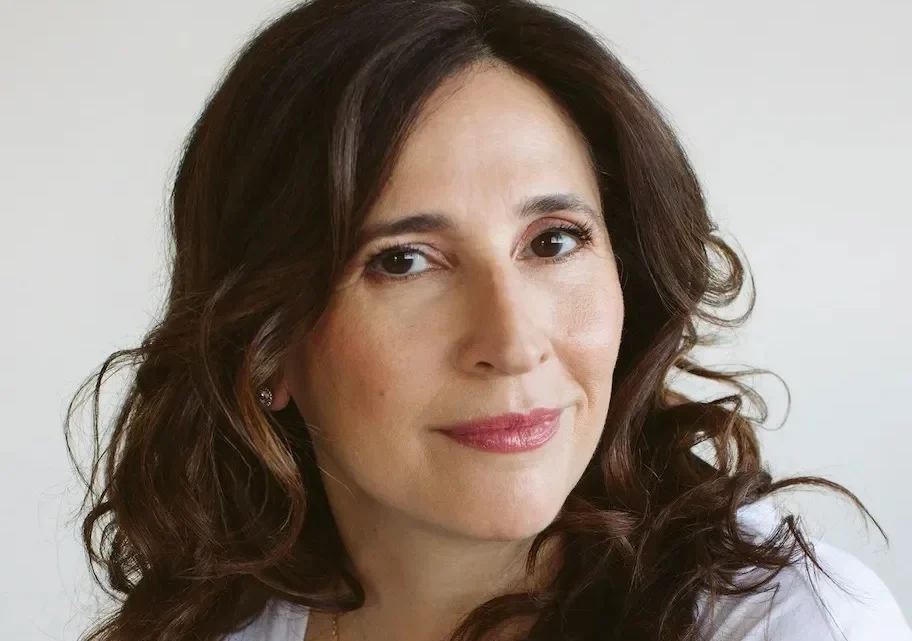 Michaela Watkins Biography: Husband, Age, Height, Net Worth, Parents, Movies & TV Shows, Siblings