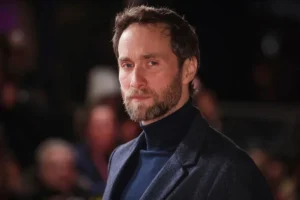 Oliver Chris - Biography