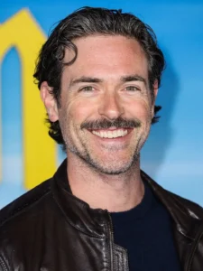 Brendan Hines - Biography