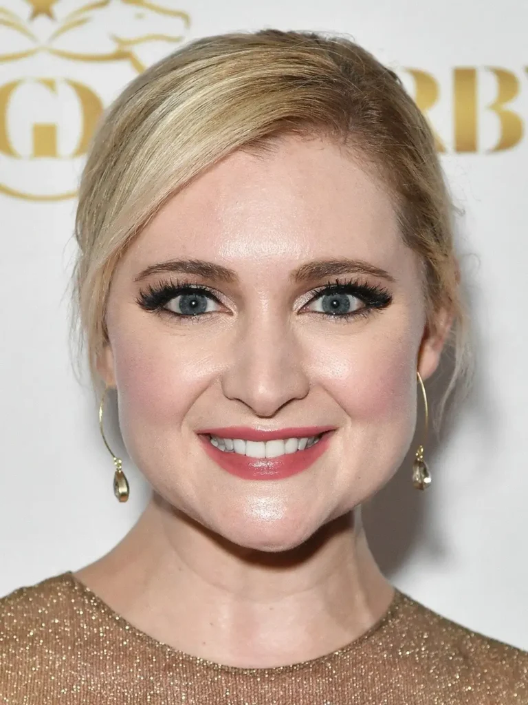 Katherine Bailess - Biography