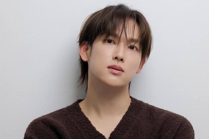 Yim Si-wan Biography: Age, Height, Net Worth, Movies & TV Shows, Career
