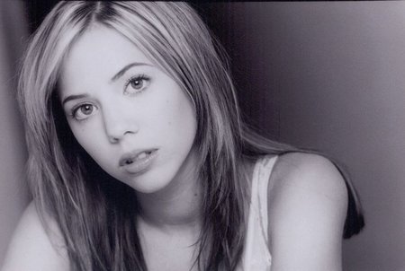 Natalie Distler Biography: Husband, Age, Height, Net Worth, Movies & TV Shows, Career