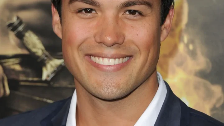 Michael Copon Biography: Wife, Age, Height, Net Worth, Parents, Movies & TV Shows, Kids