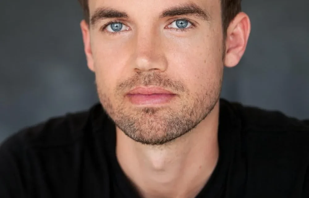 Tyler Hilton Biography: Wife, Age, Height, Net Worth, Parents, Movies & Songs, Kids