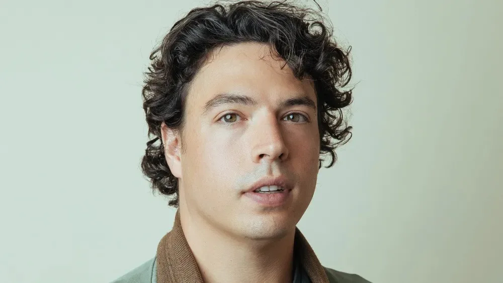 Jon Bass Biography: Age, Height, Net Worth, Movies & TV Shows, Career, Instagram, Partner