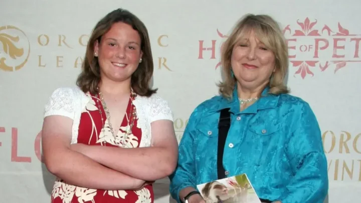 Teri Garr’s Daughter, Molly O’Neill Biography: Mother, Age, Net Worth, Parents, Son, Height, Career