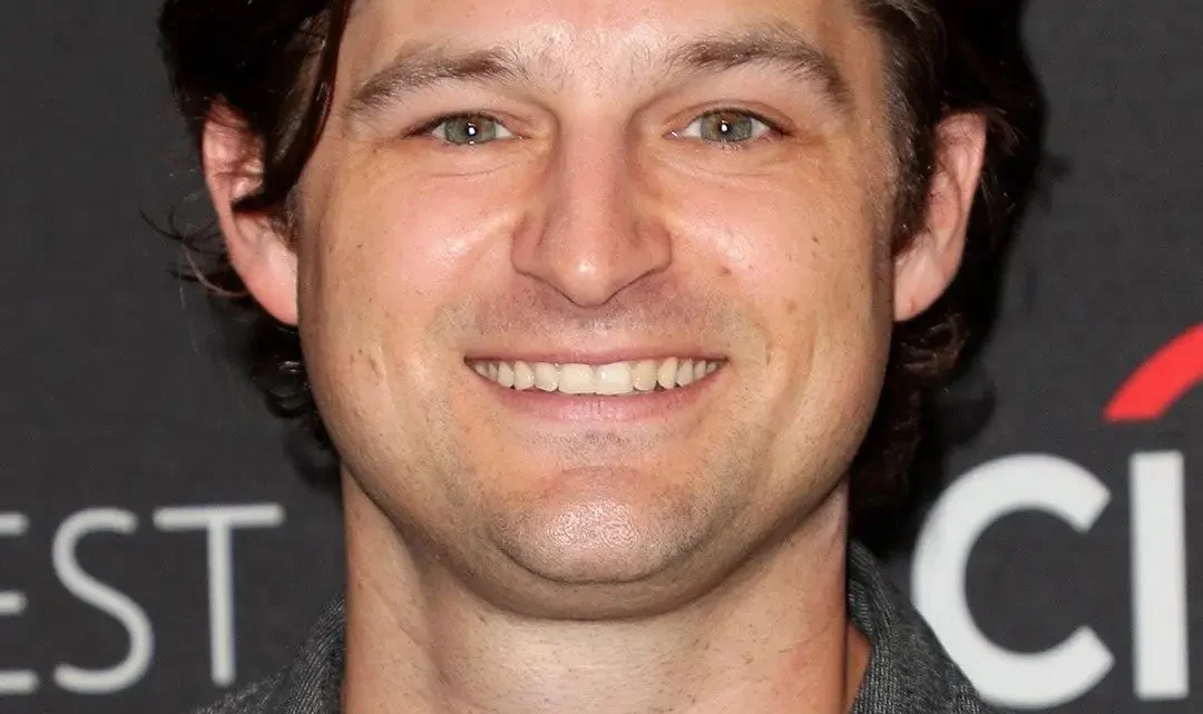 Kevin Bigley Biography: Wife, Age, Net Worth, Parents, Siblings, Movies & TV Shows, Height