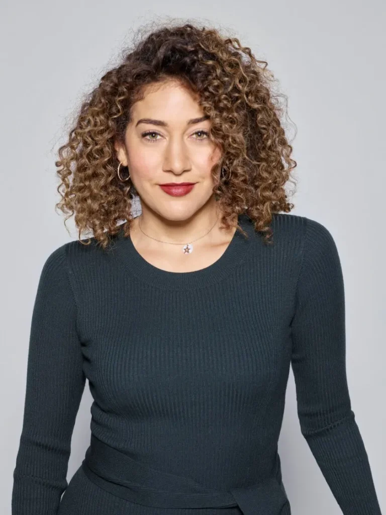 Marielle Scott - Biography
