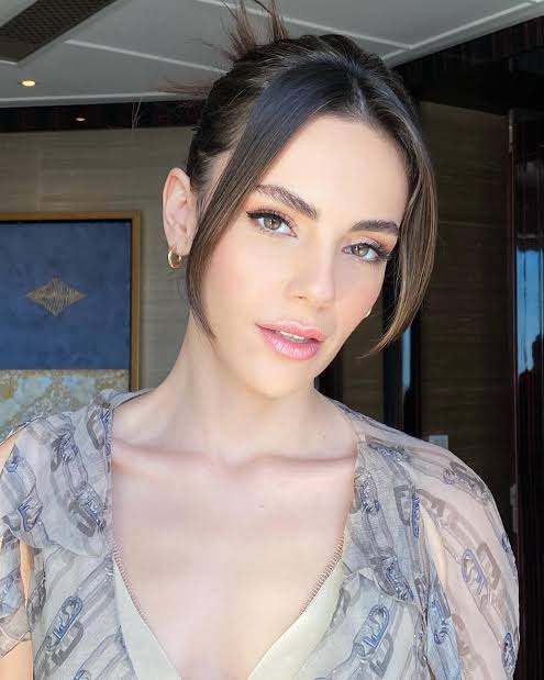 Yağmur Tanrısevsin Biography: Age, Height, Net Worth, Movies & TV Shows, Instagram, Boyfriend