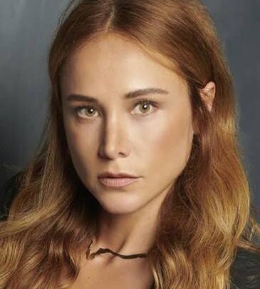 Burçin Terzioğlu Biography: Ex-Husband, Age, Net Worth, Height, Awards, Instagram