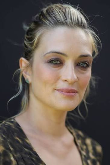 Carolina Crescentini Bio: Movies, Age, Husband, Awards, Net Worth, Parents, Instagram
