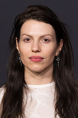 Soap&Skin Biography: Songs, Height, Movies, Awards, Age, Net Worth, Partner, Parents, Albums, YouTube