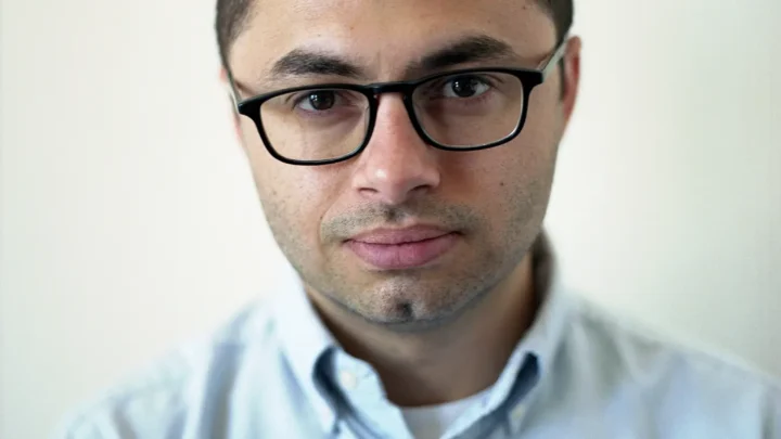 Joe Mande Biography: Wife, Age, Height, Net Worth, Parents, Movies & TV Shows, Awards