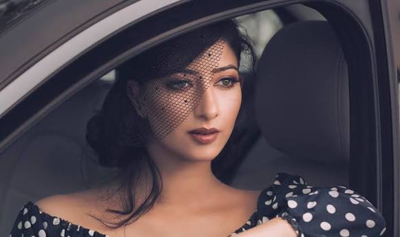 Niharica Raizada Biography: Nationality, Beauty Pageant, Age, Height, Movies, Net Worth, Boyfriend, Awards, Instagram