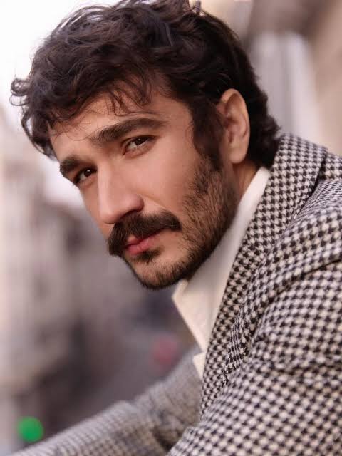 Eugenio Franceschini - Biography