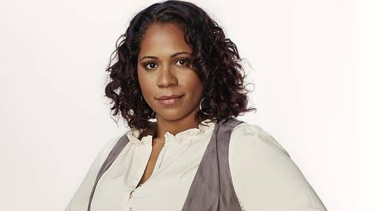 Shareena Clanton Biography: Books, Net Worth, Ethnicity, Age, Films, Parents, Wiki, Height, Husband, Instagram