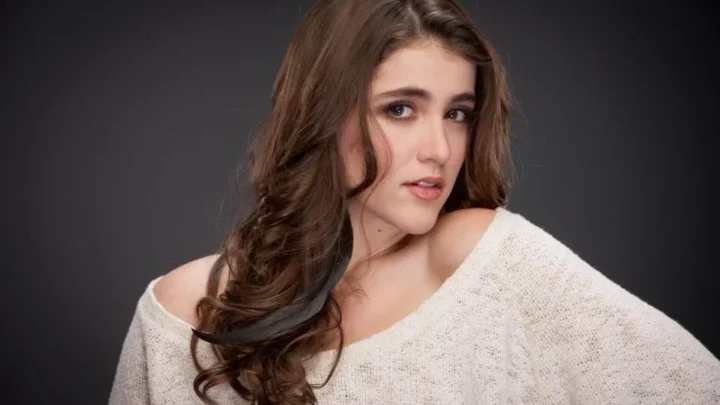 Cassandra Sánchez Navarro Biography: Age, Height, Net Worth, Parents, Movies & TV Shows, Husband