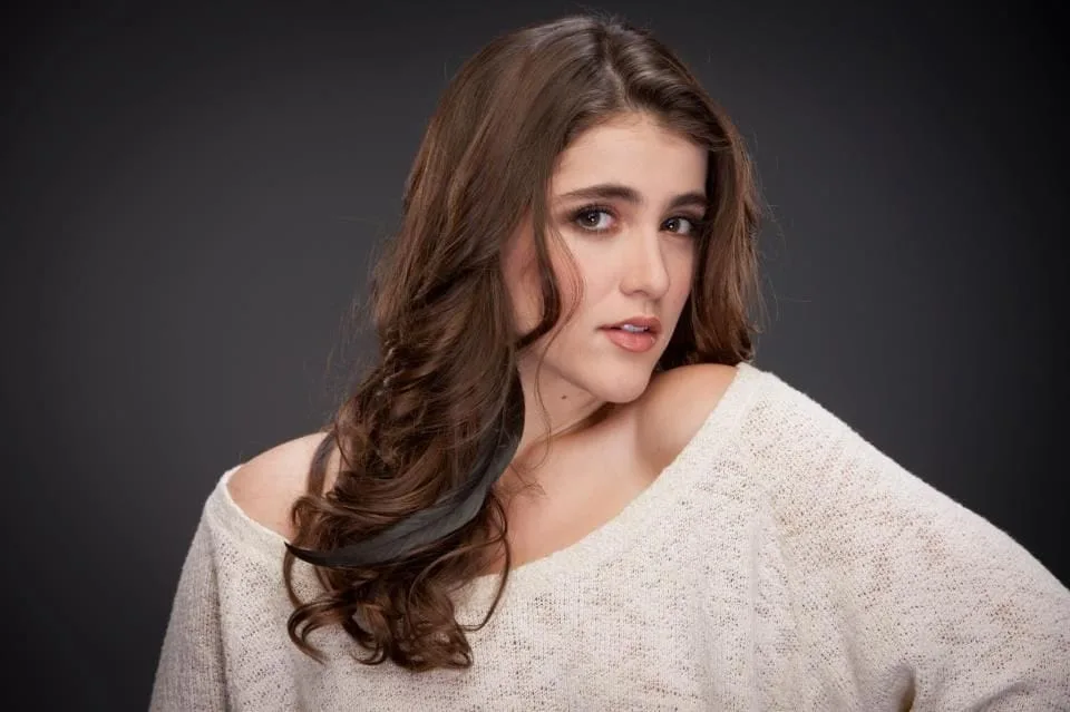 Cassandra Sánchez Navarro Biography: Age, Height, Net Worth, Parents, Movies & TV Shows, Husband