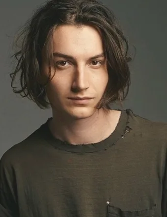 Kane Ritchotte Biography: Girlfriend, Age, Height, Net Worth, Parents, Movies & TV Shows, Bands