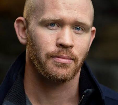 Alex Morf Biography: Wife, Awards, Age, Net Worth, Height, Parents, Ethnicity