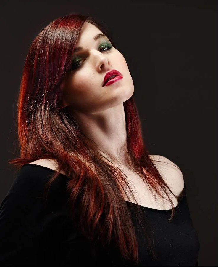 Michelle Hendley - Biography