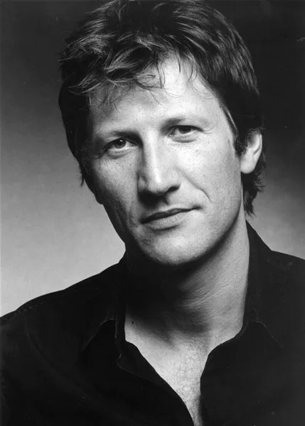 Mark Bazeley - Biography