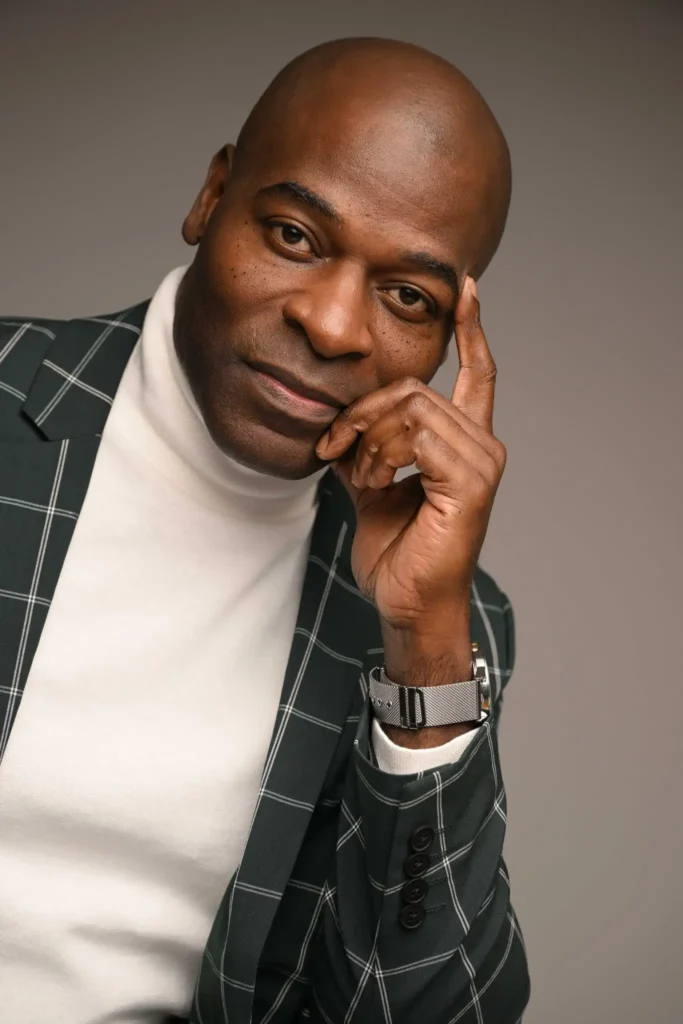 Hisham Tawfiq - Biography