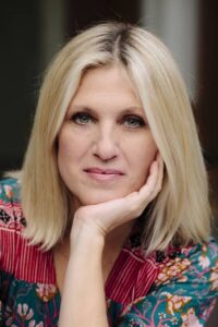 Andrea Bendewald - Biography
