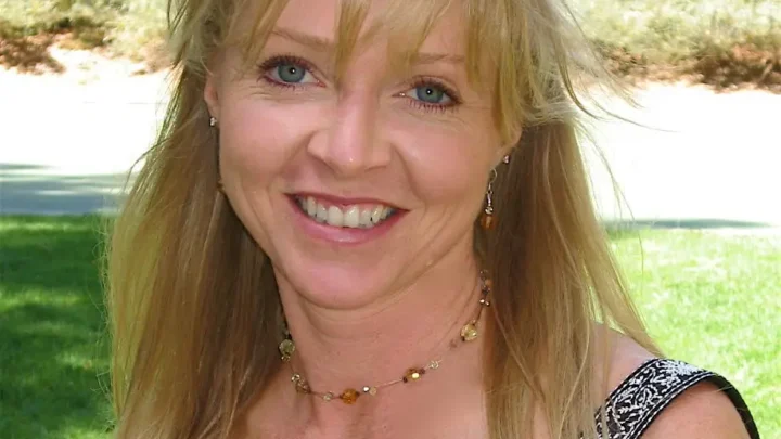 Elizabeth Chassie Biography: Age, Net Worth, Parents, Movies & TV Shows, Career