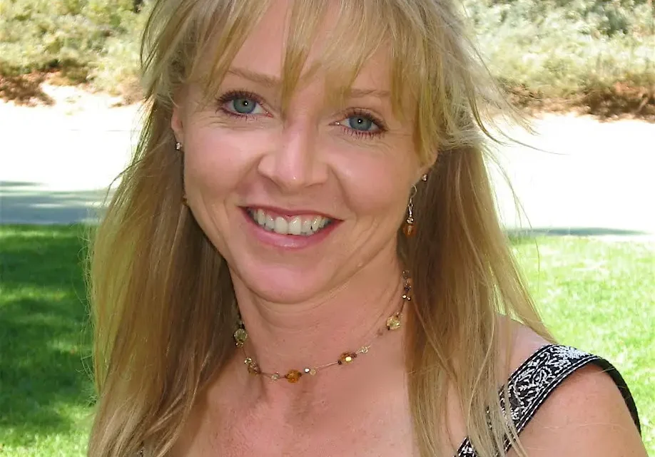 Elizabeth Chassie Biography: Age, Net Worth, Parents, Movies & TV Shows, Career