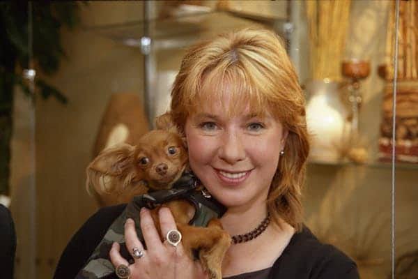 Alla Kliouka Biography: Age, Net Worth, Husband, Kids, Height, Parents, Movies & TV Shows