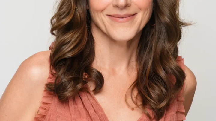 Seana Kofoed Biography: Husband, Age, Net Worth, Parents, Movies & TV Shows, Kids