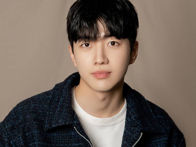 Kang Hoon Biography: Height, Age, Awards, Net Worth, Girlfriend, Movies, Parents