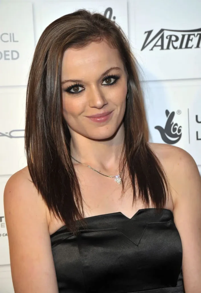 Katie Jarvis - Biography
