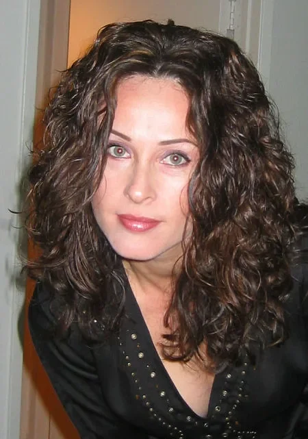 Alla Korot Biography: Husband, Age, Net Worth, Kids, Height, Parents, Movies & TV Shows